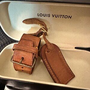 Sunglass Case with FREE Luggage Tag